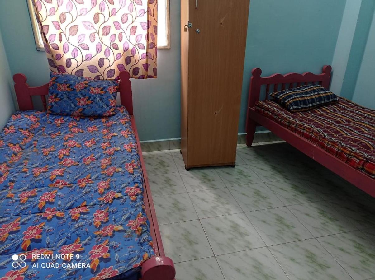 Hostel Easvari Grand Pg For Women - Female Only Čennai Exteriér fotografie