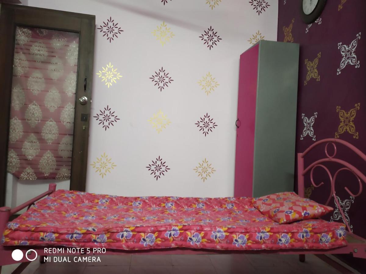 Hostel Easvari Grand Pg For Women - Female Only Čennai Exteriér fotografie